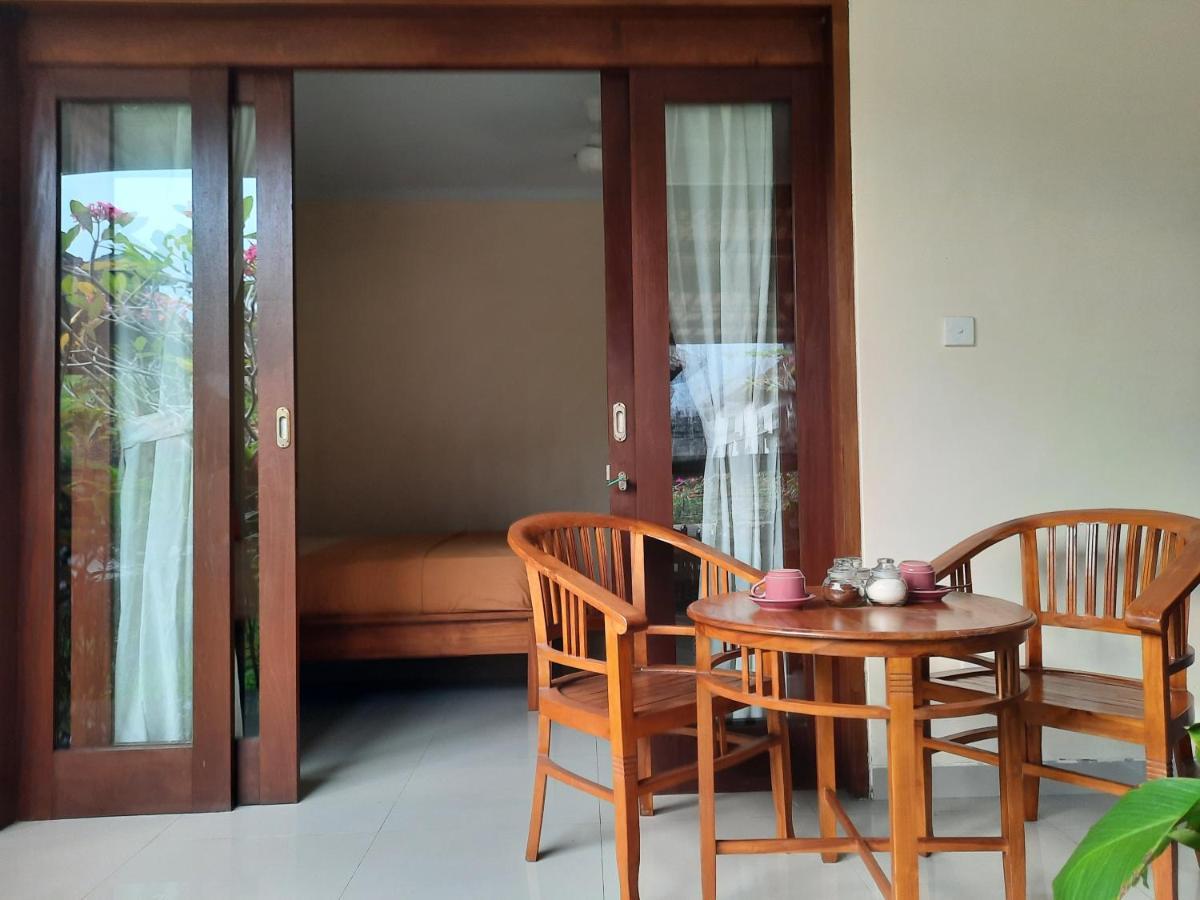 Homestay Darta House *