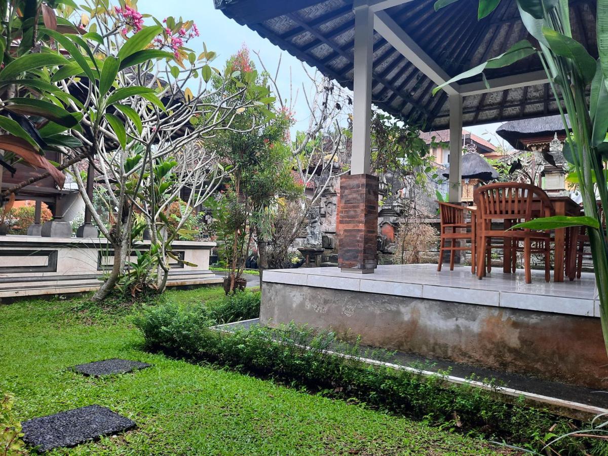 Darta House *