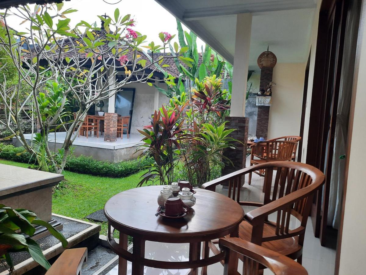 Homestay Darta House *