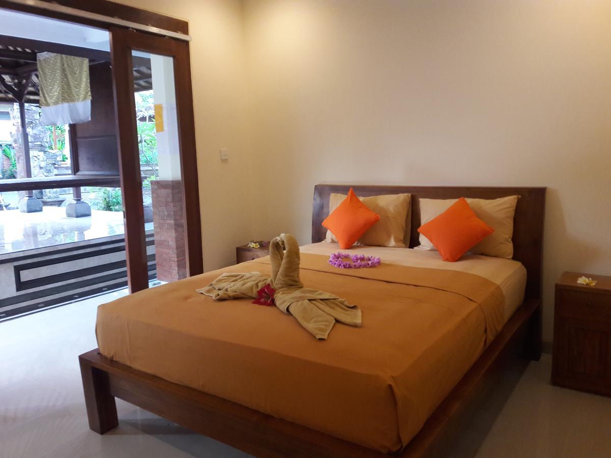 Darta House *